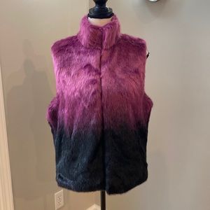 Cejon Faux fur zip front purple black vest holiday cocktail festival Ombre EUC